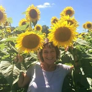 Meet your Posher, Jenny